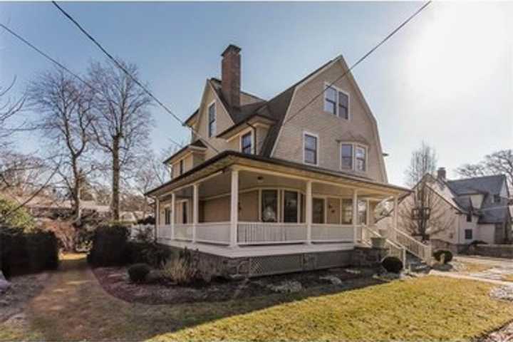 Open Houses In Pelham This Weekend