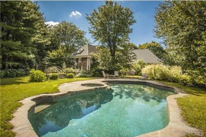 Open Houses In Pleasantville This Weekend