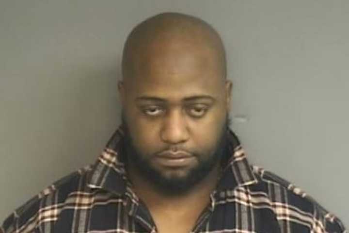 Stamford Police Charge Bridgeport Man In Car Key Theft