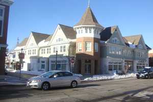 Shoppers Can Hit Locally Owned Stores As Darien Hosts Indoor Sidewalk Sales