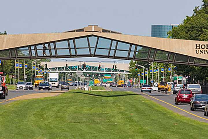 Stamford Resident Named to Hofstra University Fall Dean's List