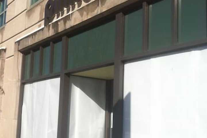 Pinkberry Is Frozen On Greenwich Avenue, But Reopening Is Planned 