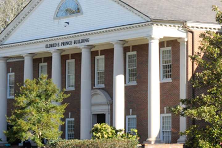 Stamford Resident Makes Dean's List At Coastal Carolina University