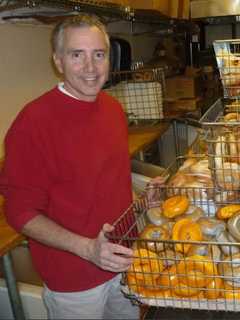 Stamford's Liz-Sue Bagels Ranks Among Finalists In DVlicious Contest