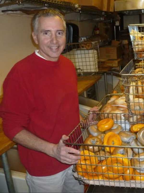 Stamford's Liz-Sue Bagels Ranks Among Finalists In DVlicious Contest