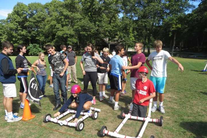 Bronxville HS Freshmen Transition Program  Builds School Community