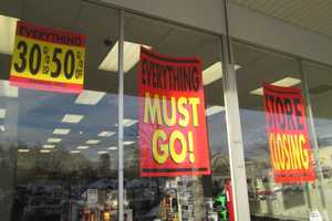 Yorktown Residents Lament Closing Of Radio Shack