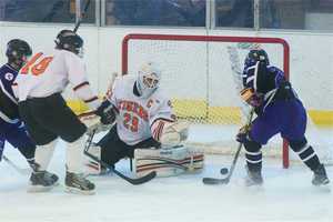 New Rochelle Hockey Team Hangs On To Beat White Plains