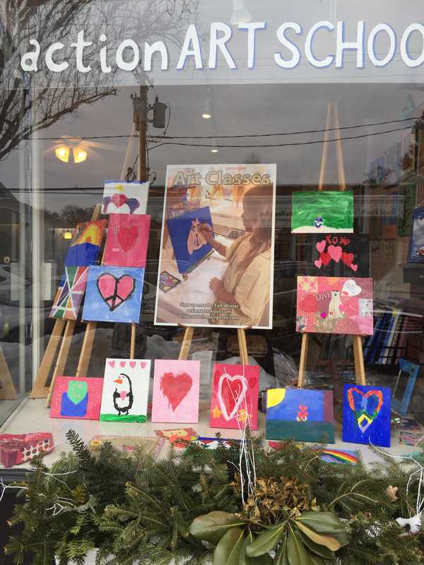 Old Greenwich Shows Off Its Valentine's Day Spirit