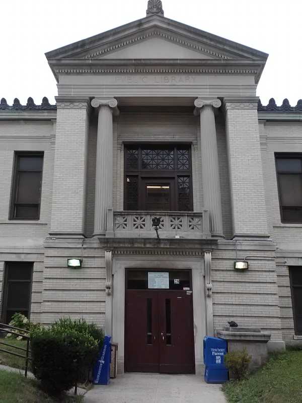 Mount Vernon Library Hosting Adult Board Games Night 