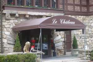 South Salem's Le Chateau Closes After More Than 40 Years