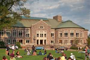 Bedford Hills, Katonah Residents Make Lafayette Dean's List
