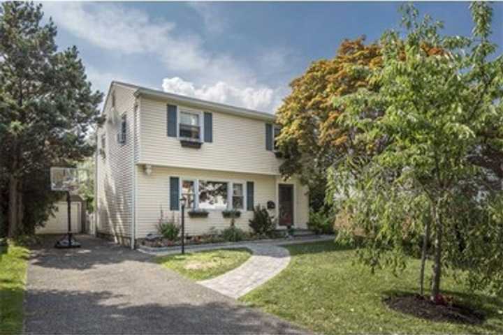 Open Houses In Bronxville This Weekend