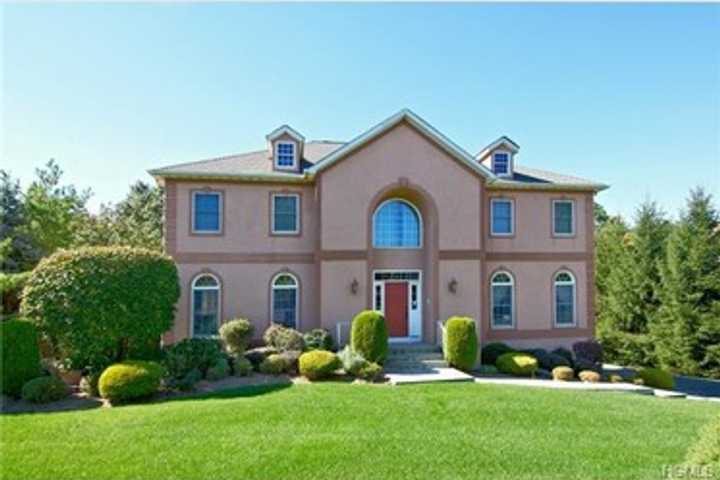 Open Houses In And Around Harrison This Weekend