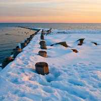 <p>The waters of Long Island Sound are crisp but cold. Water temperatures are approaching freezing. </p>