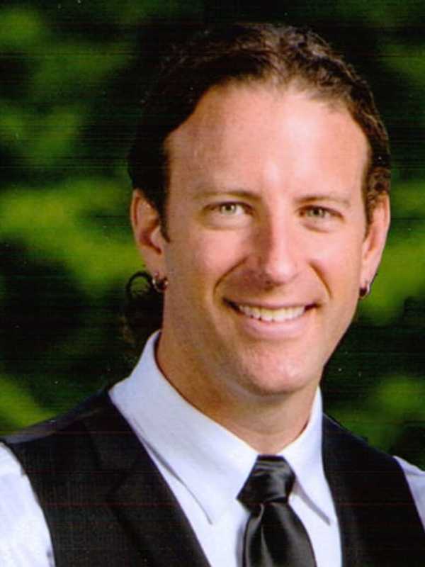 Lyme Disease Expert, Patient Speaks At Greenwich Church March 10