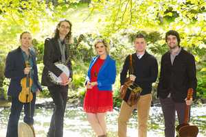 Caladh Nua Performs At New Canaan's Silvermine Arts Center