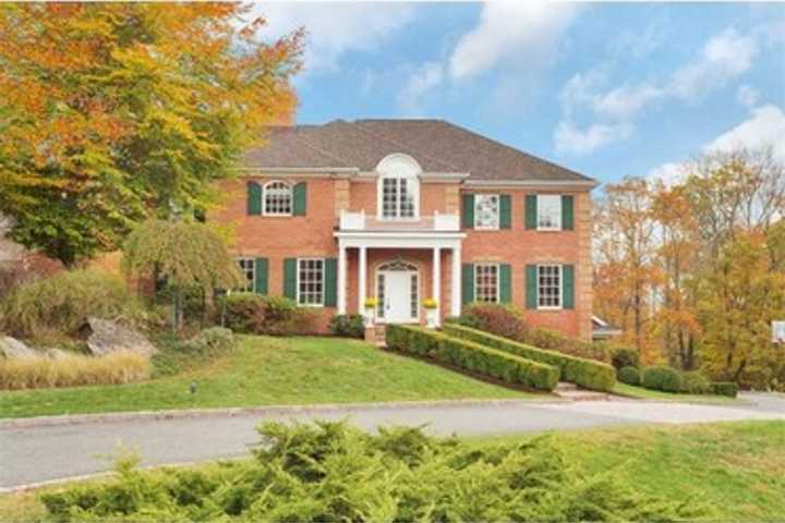 Open Houses In Armonk This Weekend
