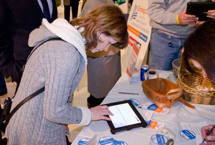 Online donations helped Fairfield County&#x27;s Giving Day top its $1 million goal.