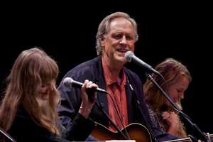 Putnam's Tom Chapin Celebrating His Birthday With Towne Crier Show