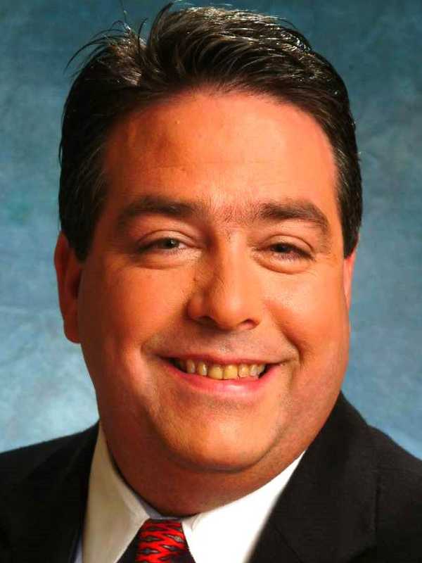 Coldwell Banker In Ridgefield Honors Top Sales Associates