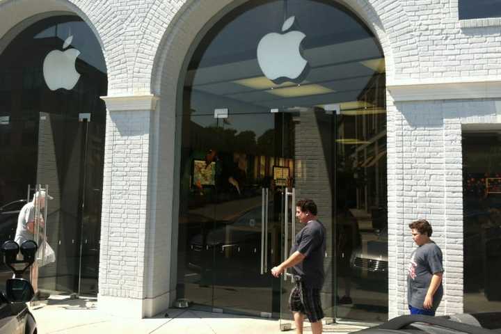 It Will Take Time To Assess Success Of Apple Watch