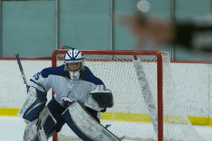 Darien Hockey Team Aims For Another Berth In State Final