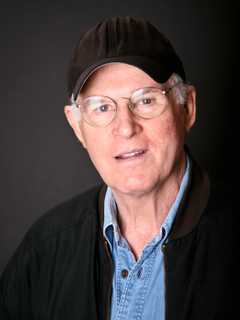 Grodin To Share Tales From Life In Show Business At Ridgefield Playhouse