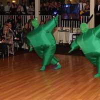 <p>Andrea Coreau dancing &quot;The Green Surprise&quot; with pro dancer Matthias Kruschel.
</p>