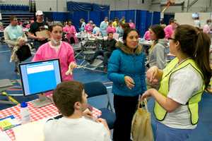 Hundreds Flock To Clinic For Free Dental Care In Danbury 