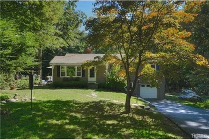 Open Houses In And Around Lewisboro This Weekend