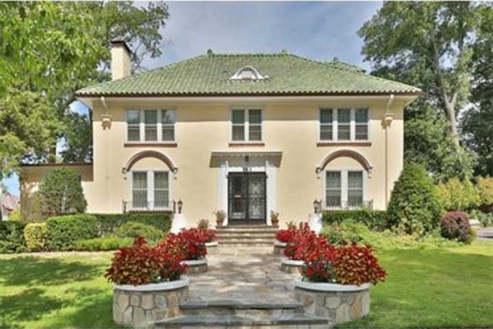 Open Houses In Pelham This Weekend
