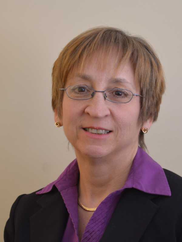 Jolie's Preventative Surgery Jump-Starts Cancer Conversations In Putnam