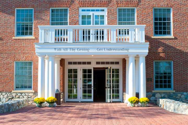 Greenwich's Brunswick Ranks Among Smartest Private Schools In U.S.