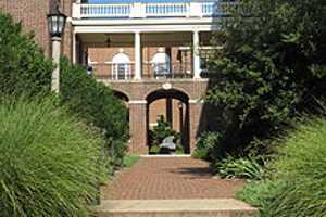 More College Closures Expected In Upcoming Years