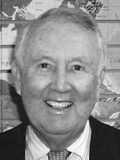 Francis C. Rooney Of Rye, Who Helped Transform Retail Business, Dies At 93
