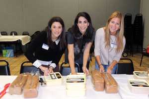 UJA's Scarsdale Women's Philanthropy Works To Feed The Needy