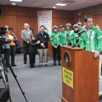 <p>Himes speaks to Team 26 and their supporters.</p>