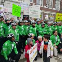 <p>Team 26 poses for a group picture with Lt. Govenor Nancy Wyman, Representative Jim Himes and Rally Organizer Jonathan Perloe.</p>