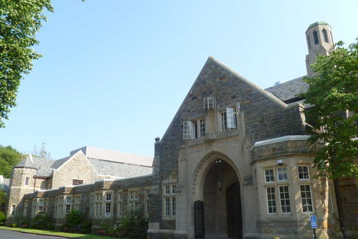 Scarsdale Residents Asked To Register For School Budget Vote