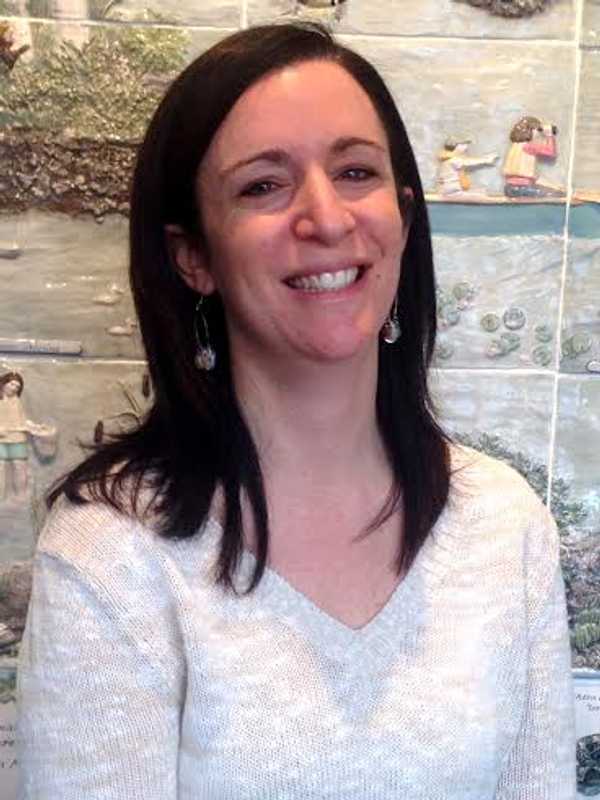 Westport's Earthplace Nursery School Director Retires, Successor Named