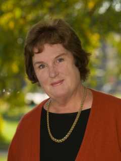 Poet Vivian Shipley Reads At Darien Library