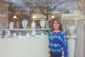 No Fooling, Palmer Jewelers Celebrates 35th Anniversary April 1