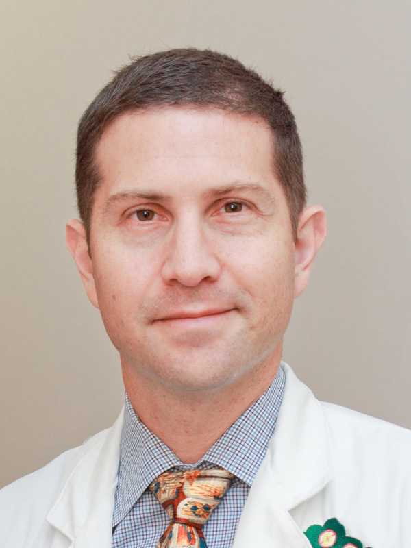 Norwalk Doctor Predicts Tough Days Ahead For Spring Allergies