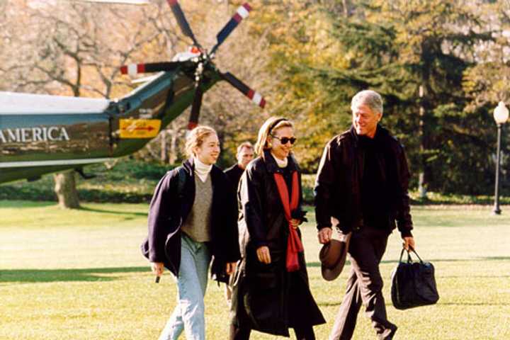 Book Reveals Secrets Of Chappaqua's Clintons In White House 
