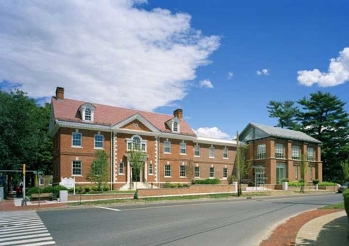 The Fairfield Public Library