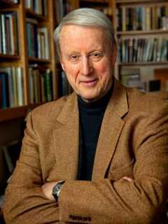 Scarsdale's Woman's Club Welcomes Speaker Hedrick Smith