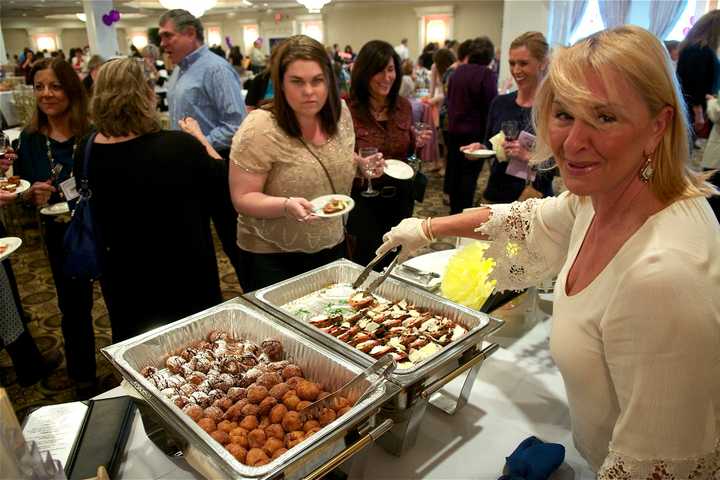 Big Turnout For Hudson Valley Food, Wine Experience 