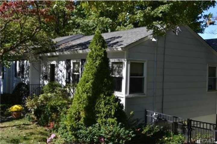 Open Houses In New Rochelle This Weekend