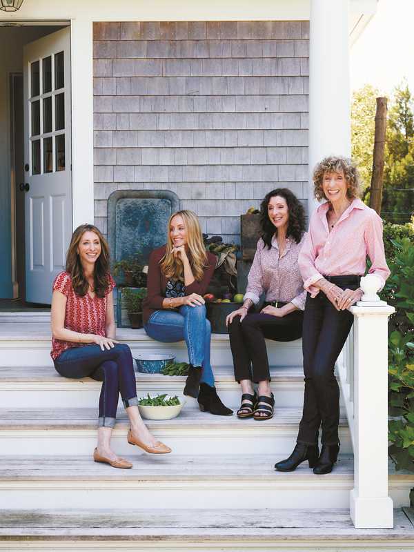 Pollan Family Visits Darien Library For Cookbook Event